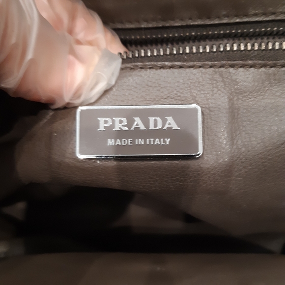Prada Vintage bag - Picture 2 of 8